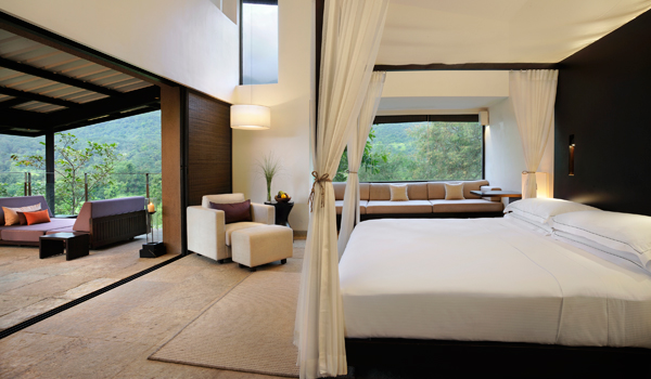 Villa Hotels | Hilton Shillim