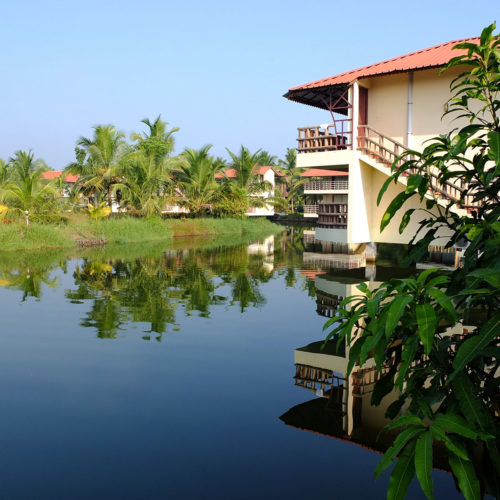 building on kumarakom lake