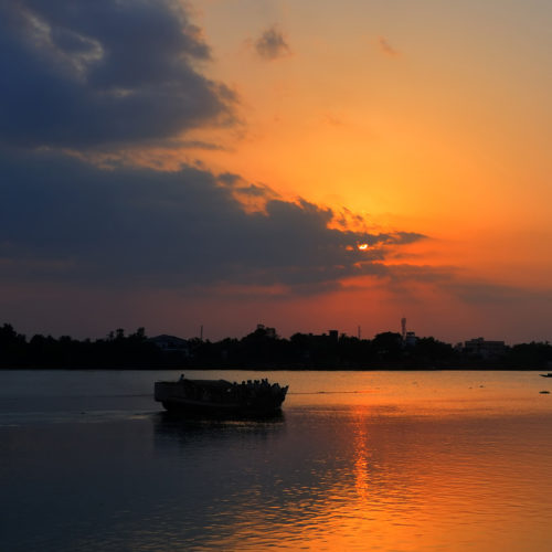 assam-bengal-navigation-boat-sunset