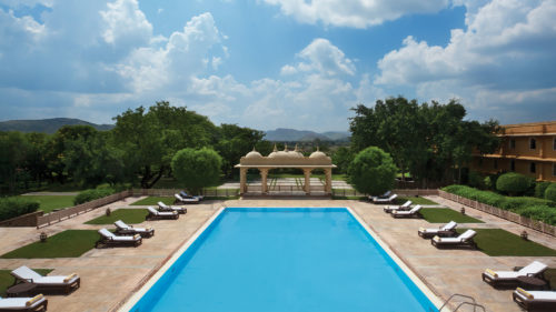 Trident Udaipur poolside