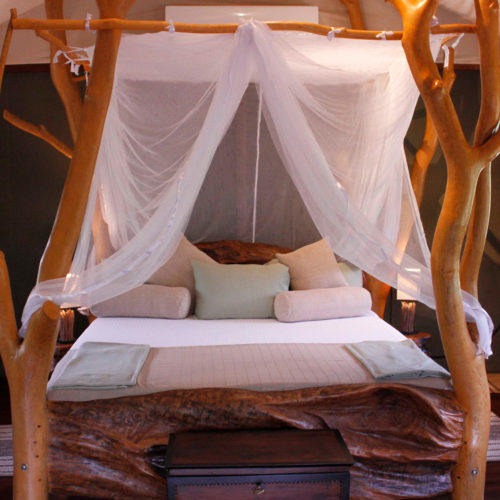 noel-rodrigos-leopard-safaris-bedroom