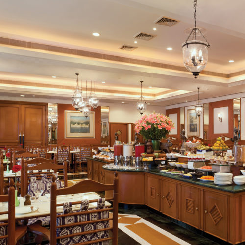 Trident Jaipur breakfast area