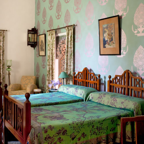 udai-bilas-palace-bedroom