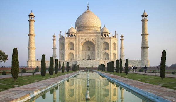 Perspective view on Taj Mahal mausoleum