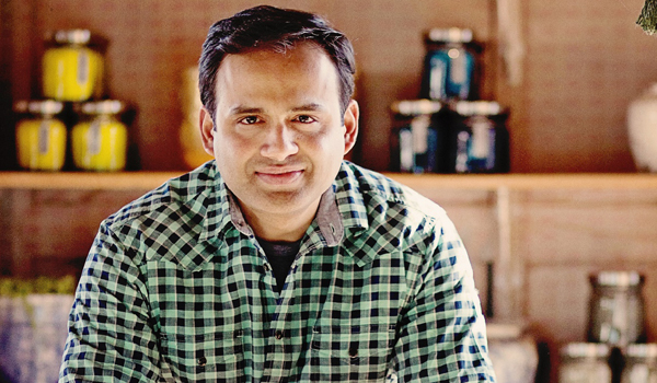 Hari Nayak is a top chef, cookbook author, and restaurateur © Chef Hari Nayak