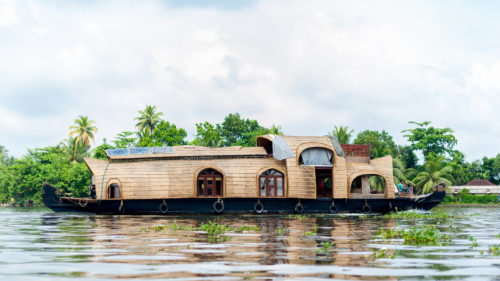 house boat