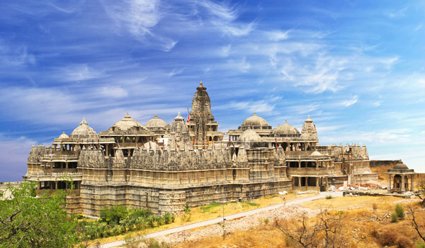 jain-temple-at-ranakpur-_-waj_-shutterstock