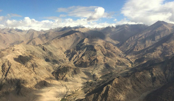 ladakh-trek-_-mountains