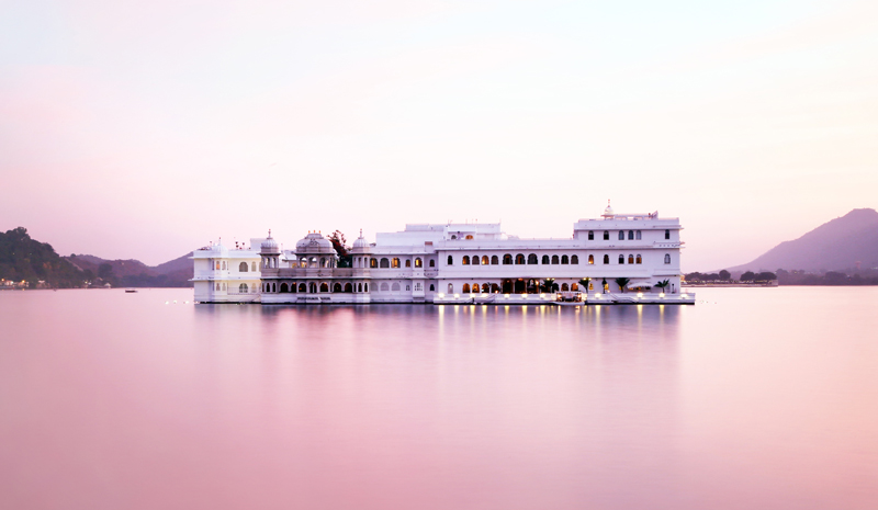 Landmarks in India | Lake Palace