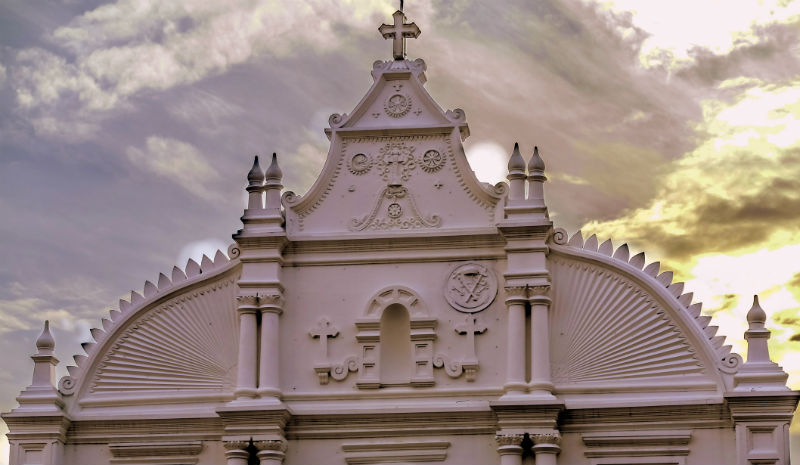 Things to do in Fort Kochi | White church