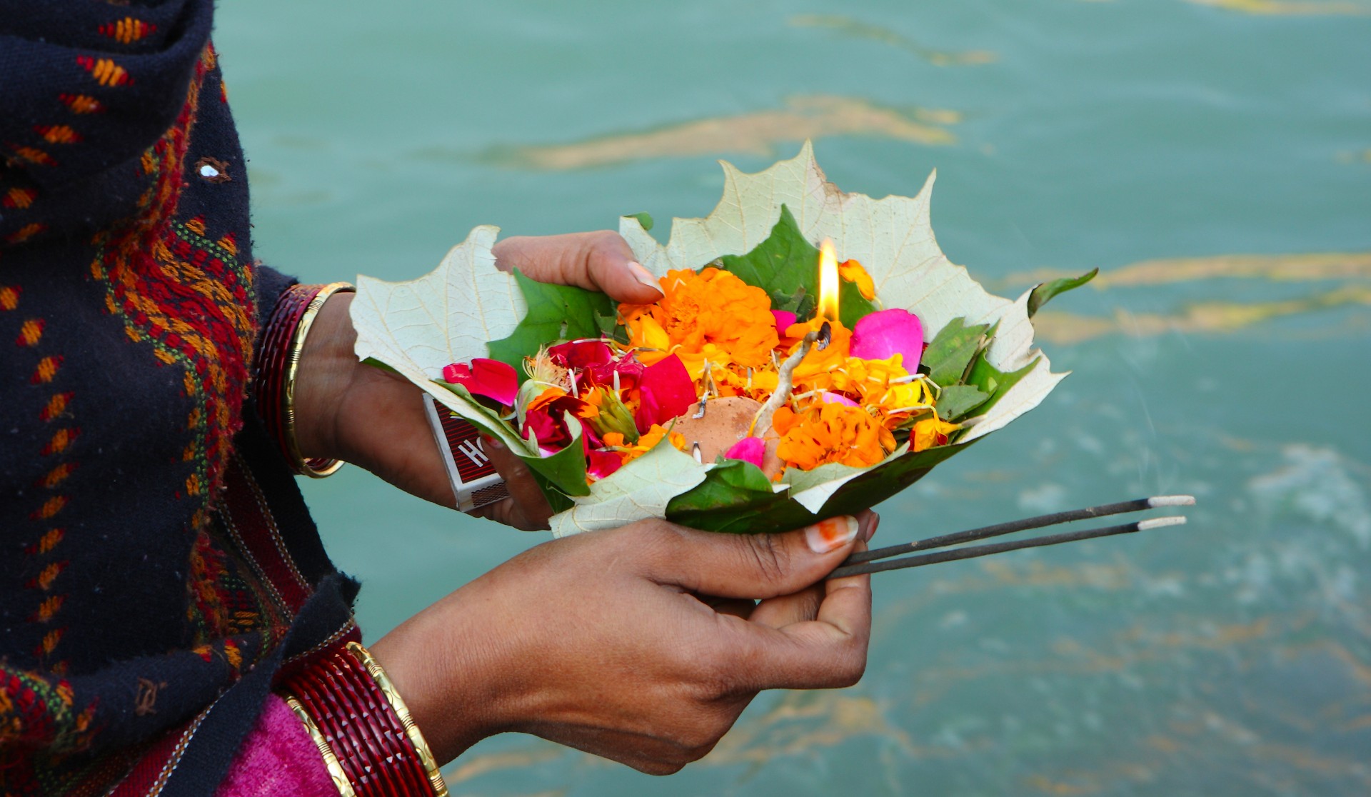 Holiest City in India | Puja ceremony