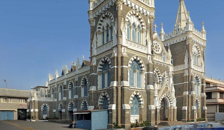 Amrapali House of Grace Mount Mary church