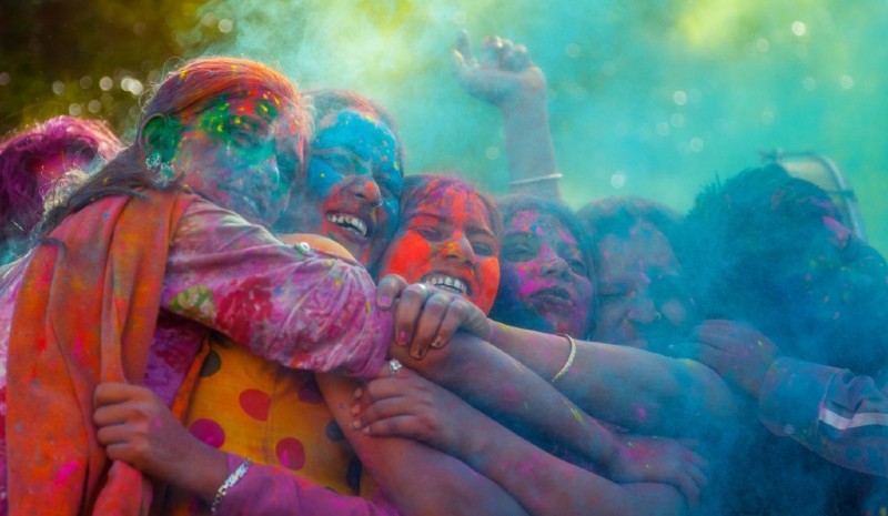 47 Indian Experiences | Holi