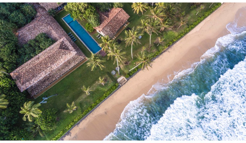 Beach hotels in Sri Lanka - The Frangipani Tree 